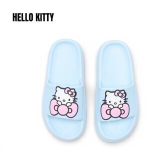 062 Hello Kitty Blue and Pink Slides Womens Size Small